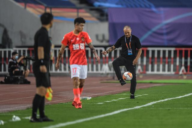 以球为媒促文体旅融合 200余名匹克球好手上演精彩对决