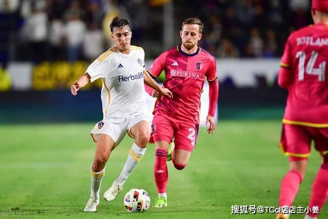 文班亚马33+15马刺险胜篮网 绿军屠奇才5连胜