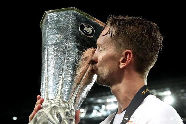 朱俊龙25+9孙铭徽15分广厦胜广州 陈盈骏30+9